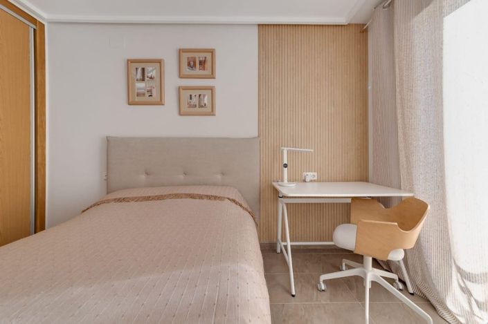 Image No.24-1 Bed Apartment for sale