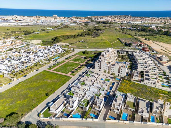 Image No.11-4 Bed Villa for sale