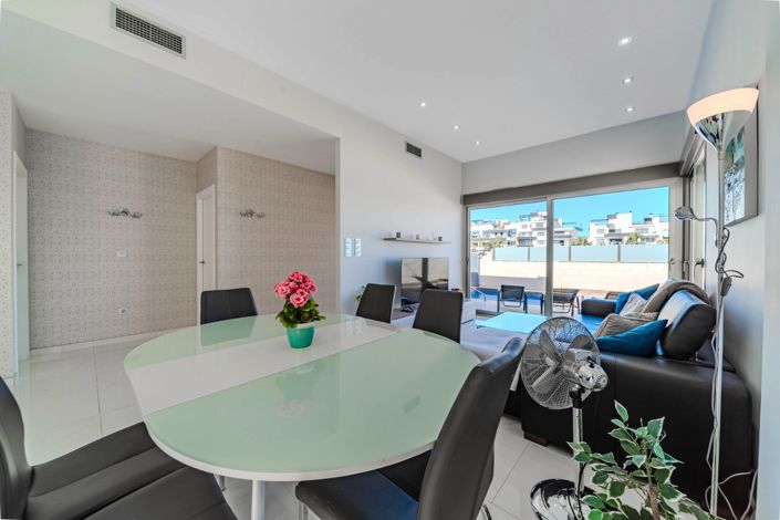 Image No.14-4 Bed Villa for sale