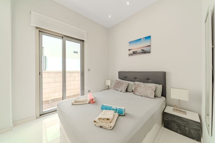 Image No.19-4 Bed Villa for sale