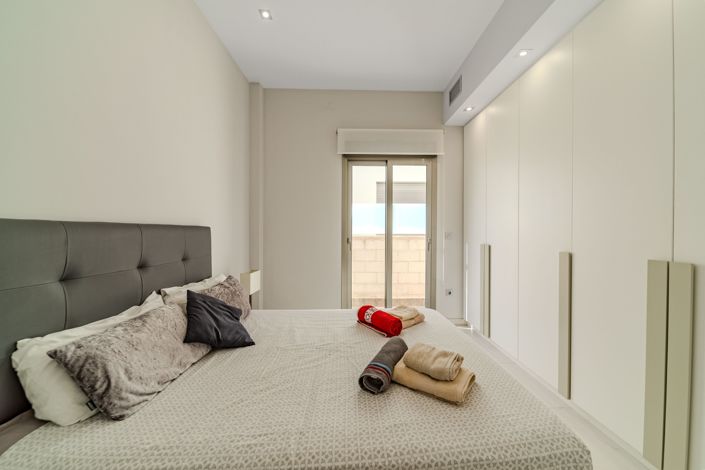 Image No.21-4 Bed Villa for sale