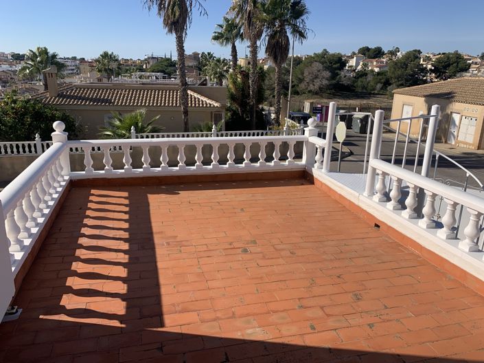 Image No.23-3 Bed Villa for sale