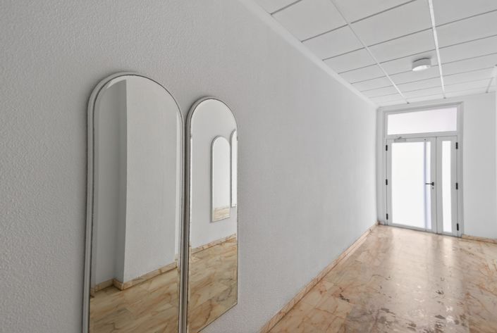 Image No.21-2 Bed Apartment for sale