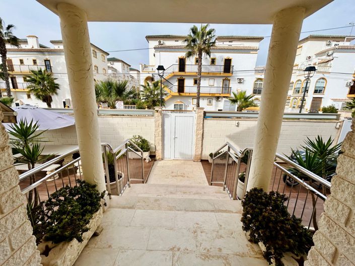 Image No.21-Villa de 5 chambres à vendre à Torrevieja