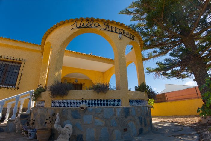 Image No.7-Villa de 2 chambres à vendre à Torrevieja