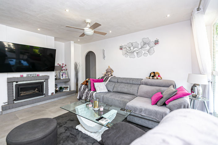 Image No.18-6 Bed Villa for sale