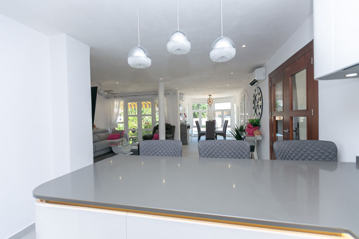 Image No.23-6 Bed Villa for sale