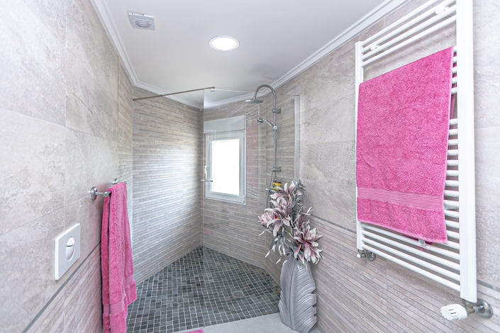 Image No.31-6 Bed Villa for sale