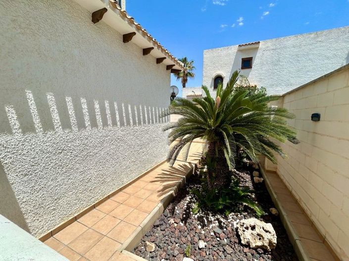 Image No.28-4 Bed Villa for sale