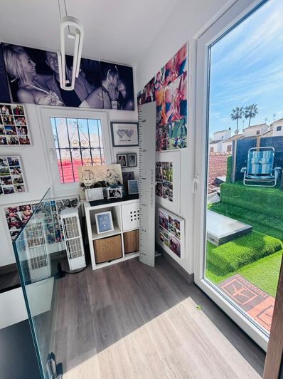 Image No.35-4 Bed Townhouse for sale