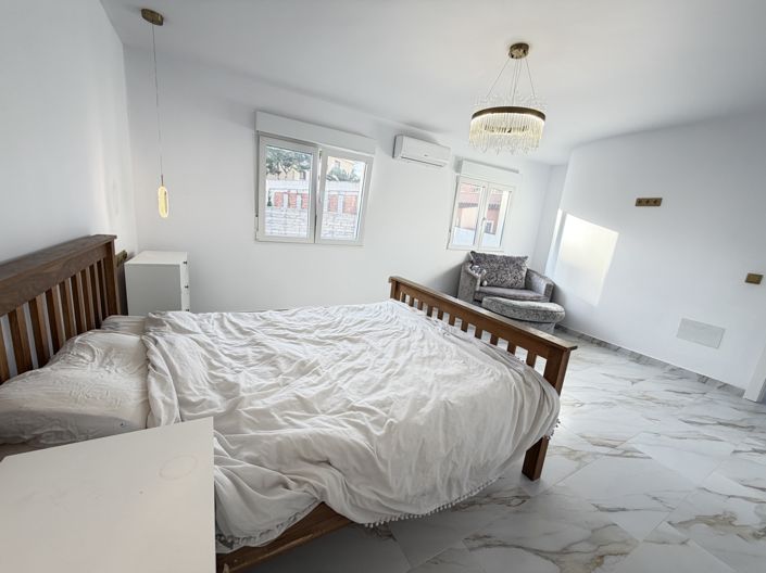 Image No.22-6 Bed Villa for sale