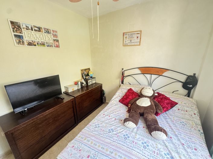 Image No.14-4 Bed Property for sale