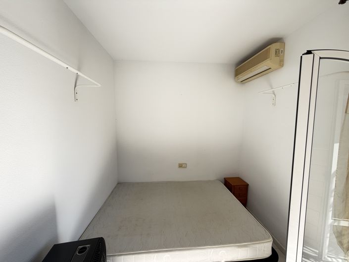 Image No.11-2 Bed Townhouse for sale