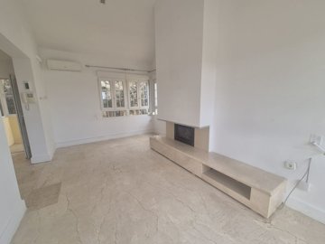 16112photo202603120929533