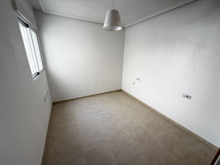 Image No.10-Appartement de 2 chambres à vendre à Los Montesinos