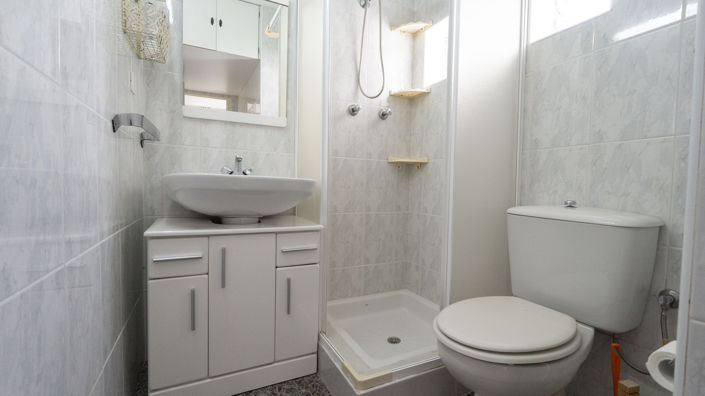 Image No.19-3 Bed Townhouse for sale