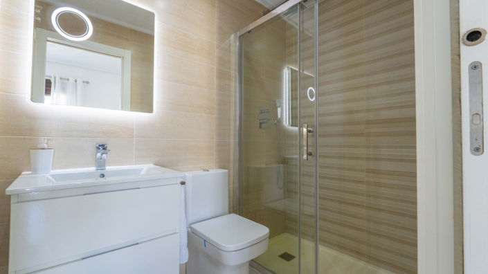 Image No.12-3 Bed Apartment for sale