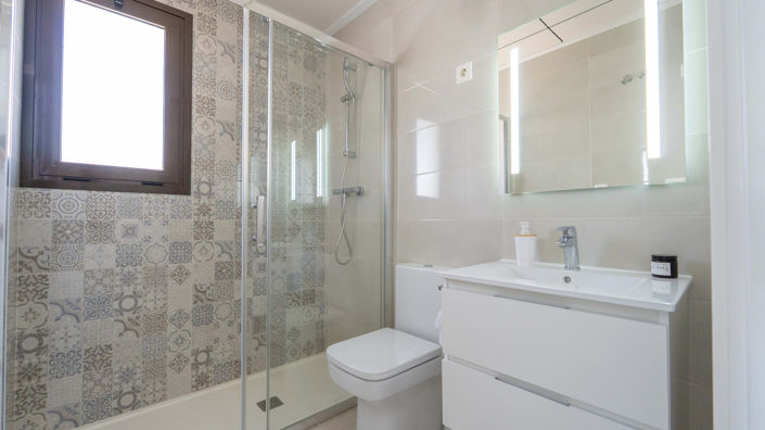 Image No.15-3 Bed Apartment for sale