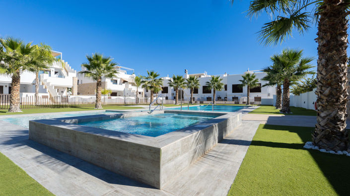 Image No.8-3 Bed Apartment for sale