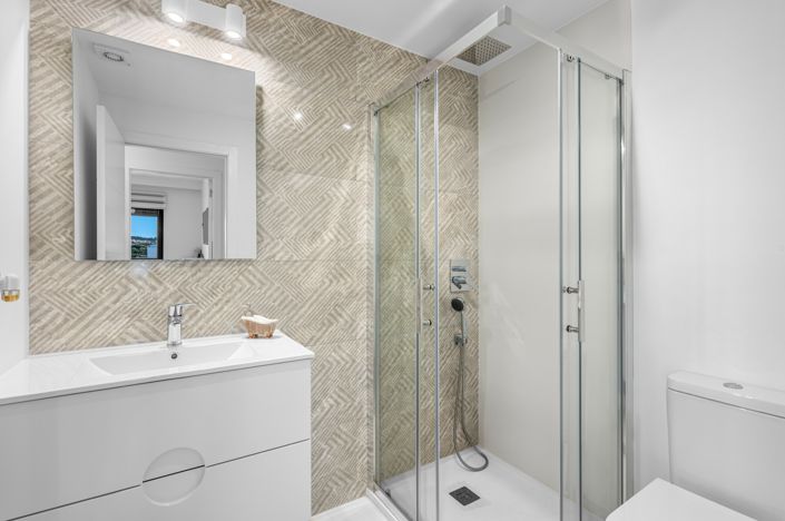 Image No.13-2 Bed Apartment for sale