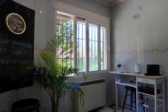 Image No.38-5 Bed Property for sale