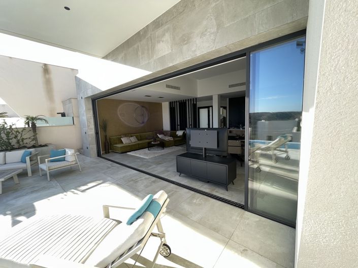 Image No.6-4 Bed Villa for sale