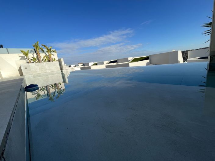 Image No.9-4 Bed Villa for sale