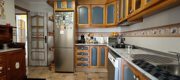 Image No.16-2 Bed Property for sale