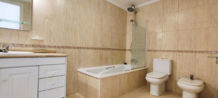 Image No.15-2 Bed Apartment for sale