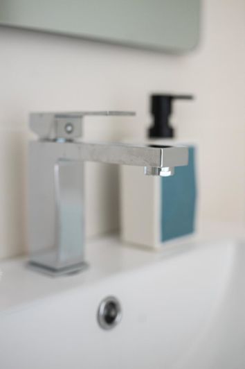 Image No.38-3 Bed Apartment for sale