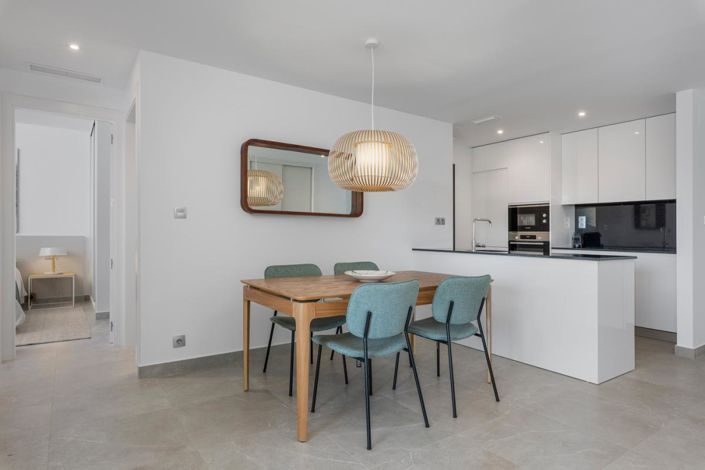 Image No.10-2 Bed Apartment for sale