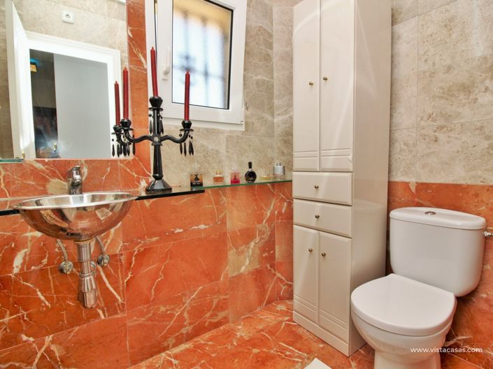 Image No.21-3 Bed Villa for sale