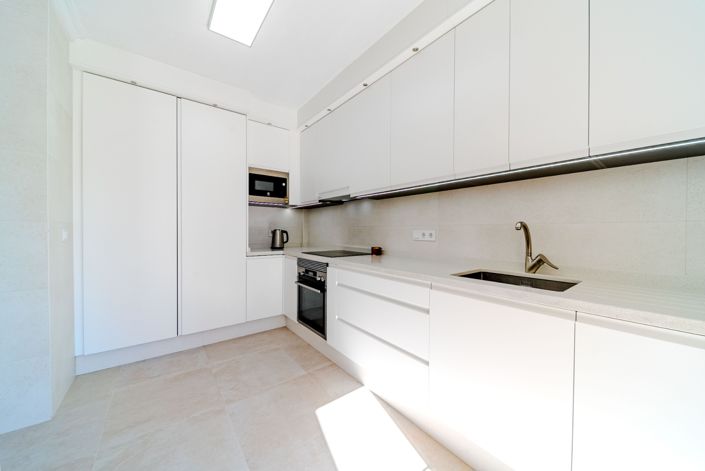 Image No.18-3 Bed Villa for sale