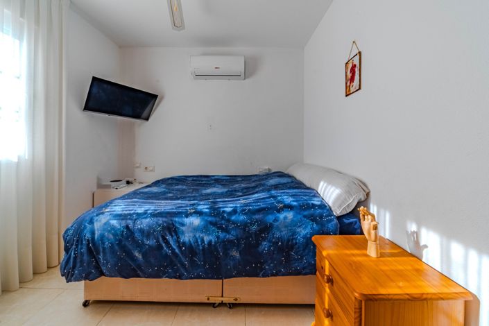 Image No.14-3 Bed Townhouse for sale