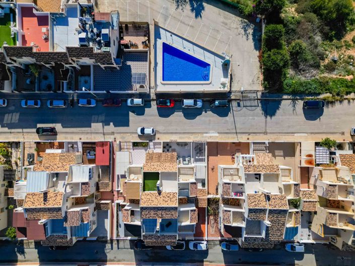 Image No.24-3 Bed Townhouse for sale