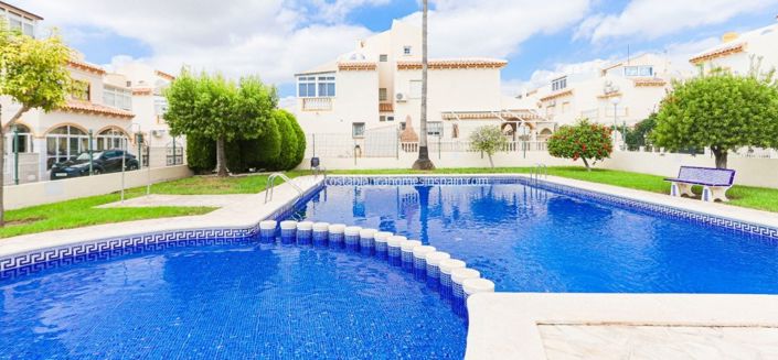 Image No.3-3 Bed Townhouse for sale