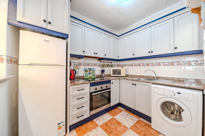 Image No.12-2 Bed Bungalow for sale