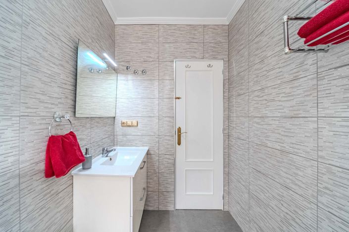 Image No.19-2 Bed Bungalow for sale