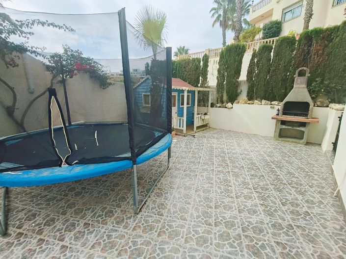 Image No.26-5 Bed Villa for sale