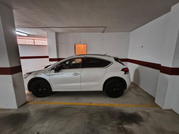 Image No.25-2 Bed Apartment for sale