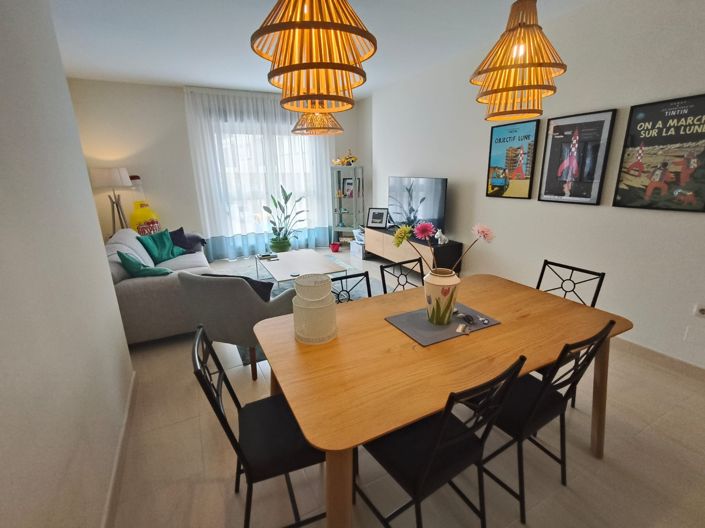 Image No.3-2 Bed Apartment for sale