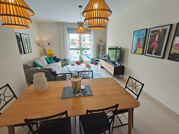 Image No.4-2 Bed Apartment for sale