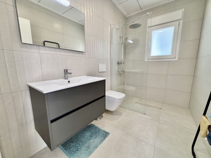 Image No.18-3 Bed Villa for sale