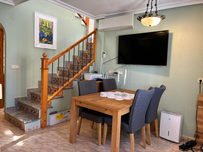 Image No.18-3 Bed Property for sale