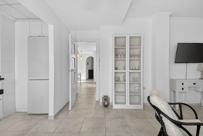 Image No.10-2 Bed Apartment for sale