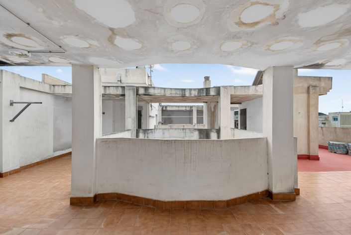 Image No.26-2 Bed Apartment for sale