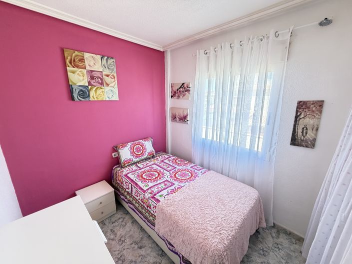 Image No.12-3 Bed Apartment for sale