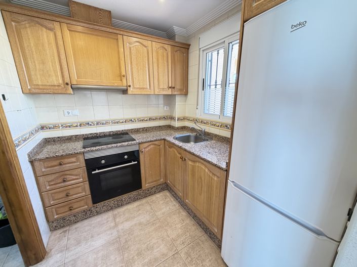 Image No.5-2 Bed Townhouse for sale