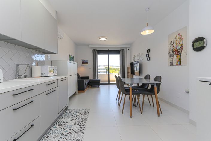 Image No.2-Appartement de 2 chambres à vendre à San Miguel de Salinas