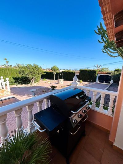 Image No.25-3 Bed Villa for sale